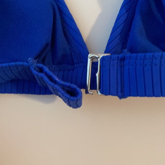 Juniors Ribbed Triangle Bikini Top - Picture 4 of 4